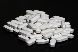The safety of supplements depends on a variety of factors, including the specific supplement in question, the dosage taken, and the individual's health status and medical history. Some supplements, when taken in appropriate doses, can be safe and beneficial for certain individuals. For example, people with certain nutrient deficiencies may benefit from taking supplements to help meet their dietary needs.